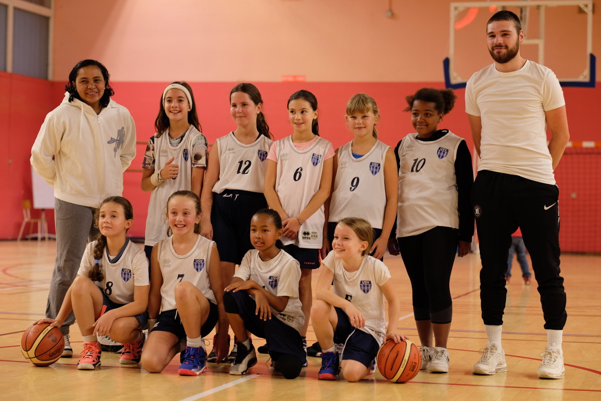 On continue de développer le basket pour les filles